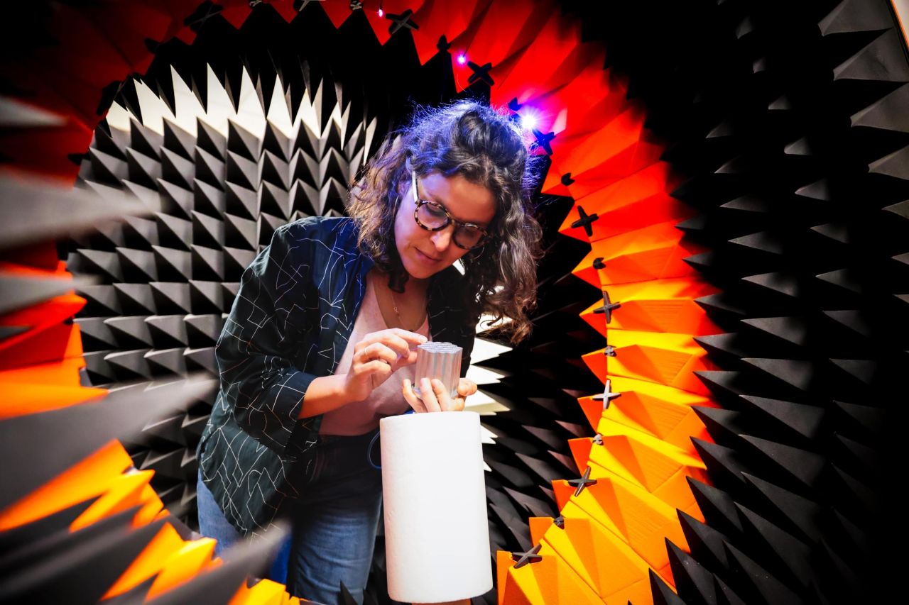 Mesure d’une antenne active dans la Starlab du laboratoire